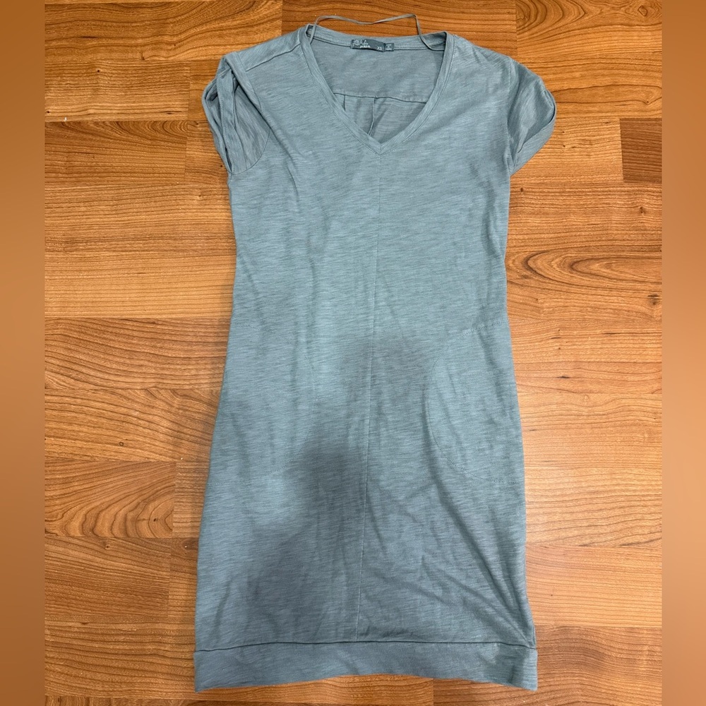 Prana Heather Gray Top